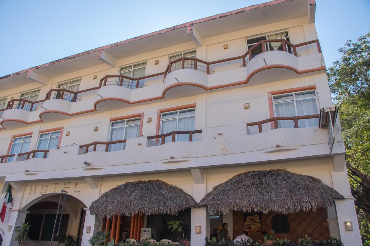 Hotel Playa Santa Cruz By Rotamundos Huatulco Exterior photo